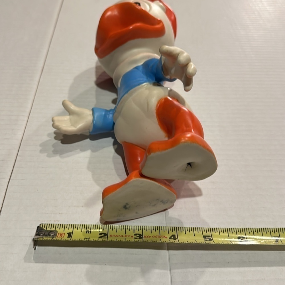 Vintage Walt Disney’s nephew Huey character w orange blue and off white plastic - Picture 3 of 9
